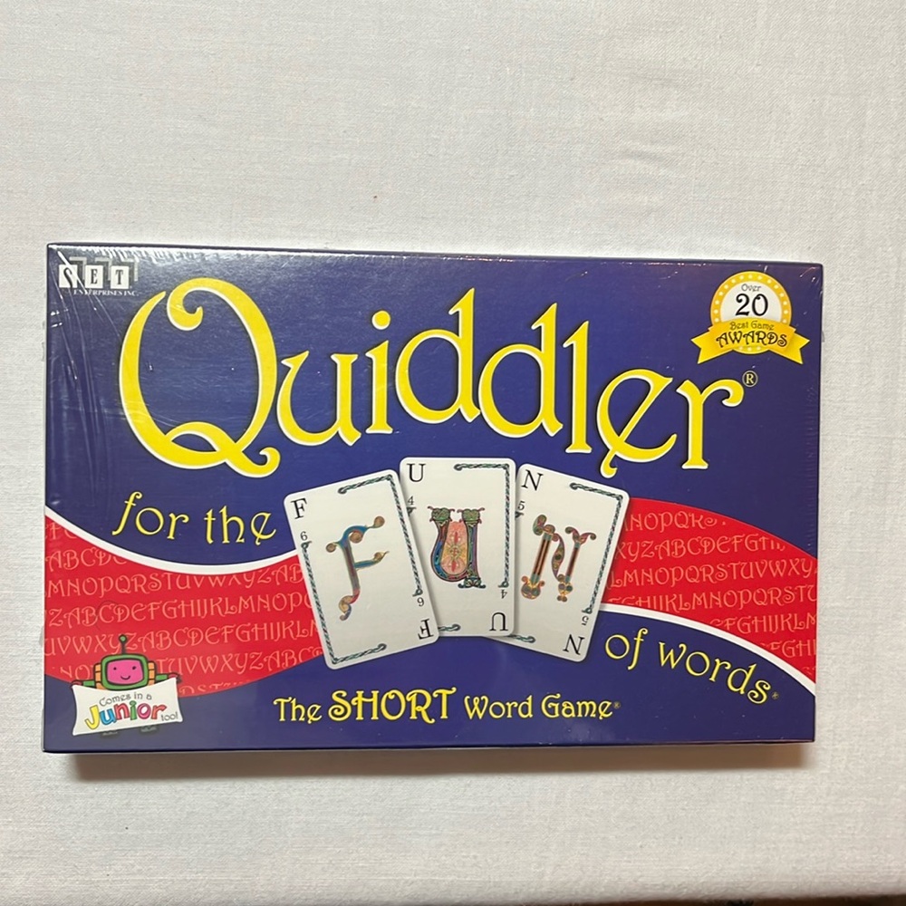 NWT Quiddler card game